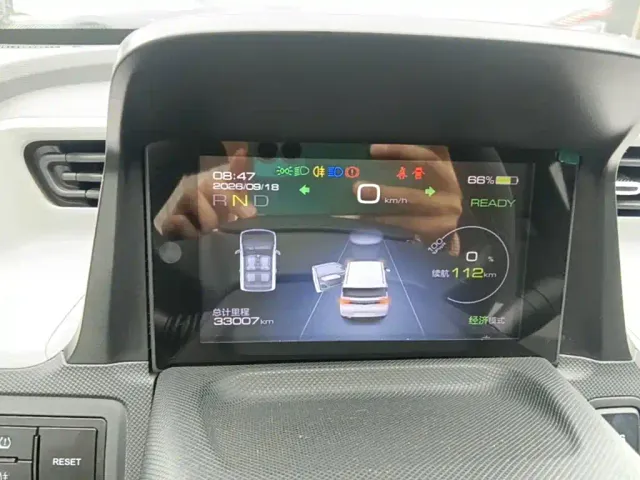 Wuling Hongguang Mini EV — Фото автомобиля 11