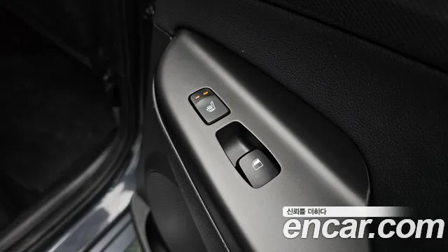 Hyundai Kona Новый Kona Бензин 2.0 2WD — Фото автомобиля 4
