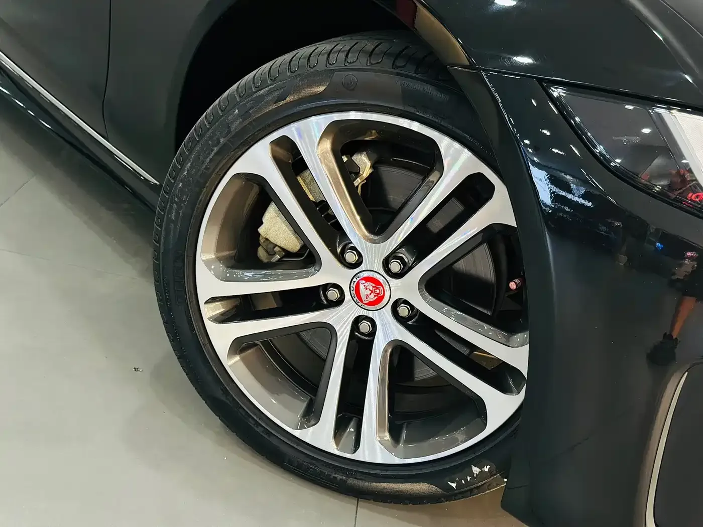 Jaguar Jaguar XEL 2021 2.0T 250PS R-DYNAMIC S Progressive Sport Edition — Фото автомобиля 10