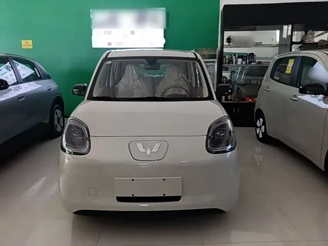 Wuling Hongguang Mini EV — Фото автомобиля 2