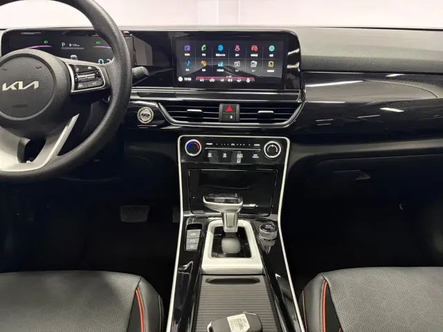 Kia Seltos — Фото автомобиля 9