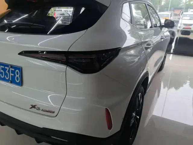 Changan X5 Plus — Фото автомобиля 7