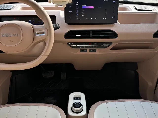 Geely Panda — Фото автомобиля 26