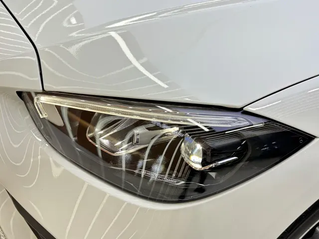 Mercedes-Benz C-Class — Фото автомобиля 12
