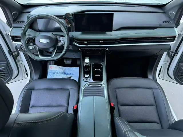 Geely Haoyue L — Фото автомобиля 10