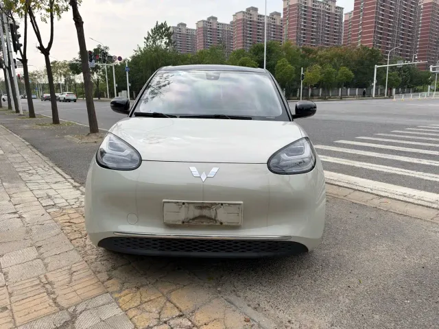 Wuling Bingo — Фото автомобиля 2