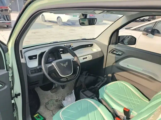 Wuling Hongguang Mini EV — Фото автомобиля 9