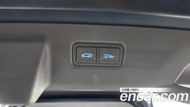 Hyundai Staria Staria 4WD Lounge 9 мест — Фото автомобиля 14