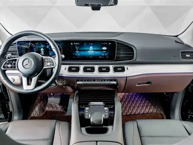 Mercedes-Benz GLE-Class — Фото автомобиля 12
