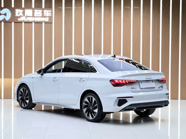 Audi A3 — Фото автомобиля 18