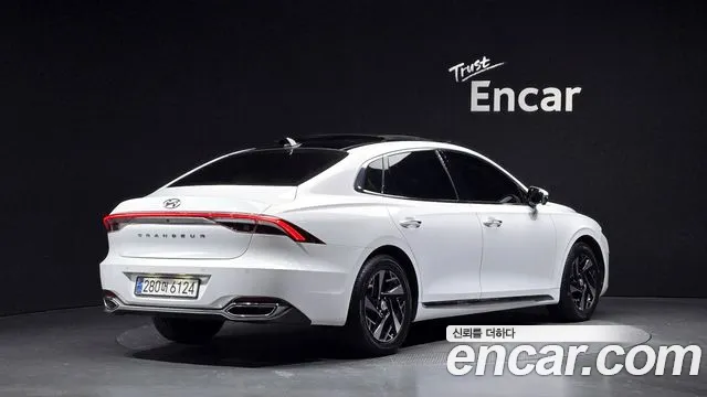 Hyundai Grandeur Grandeur (New) Hybrid — Фото автомобиля 2