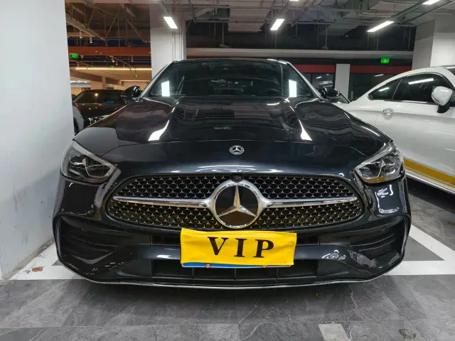 Mercedes-Benz C-Class — Фото автомобиля 2