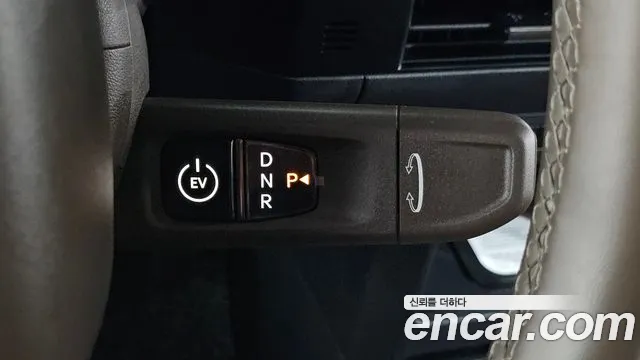 Kia PV5 — Фото автомобиля 9