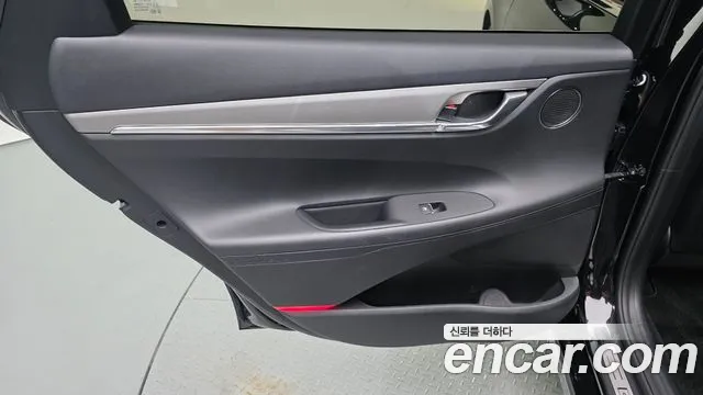 Hyundai Grandeur Новый Grandeur IG 3.0 LPi (Для проката) — Фото автомобиля 25