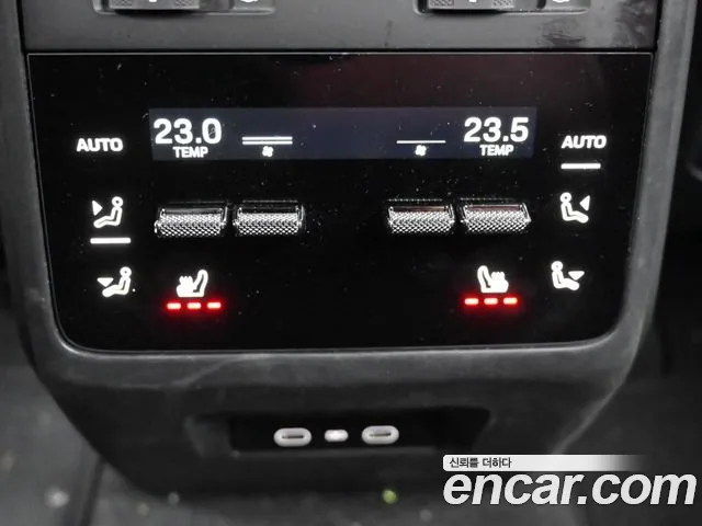 Porsche Macan — Фото автомобиля 16