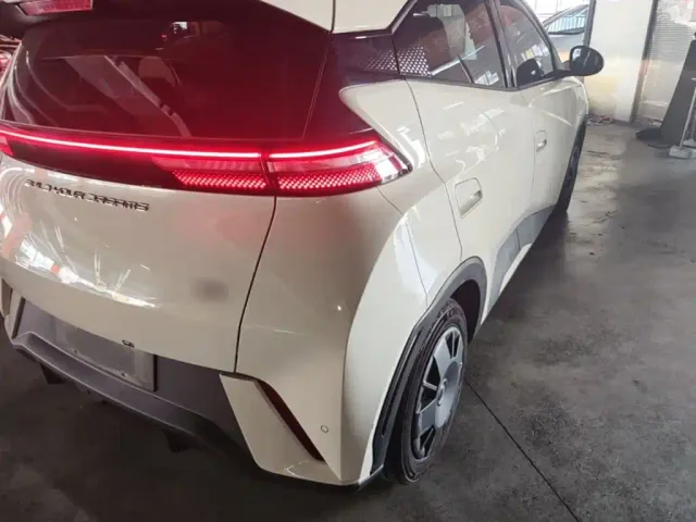 BYD Seagull — Фото автомобиля 7