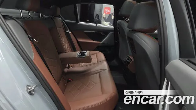 BMW 5-Series 5 серия (G60) 530i xDrive M Sport — Фото автомобиля 9