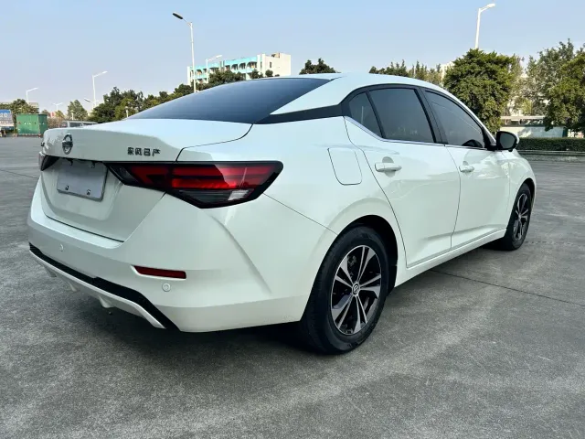 Nissan Sylphy — Фото автомобиля 4