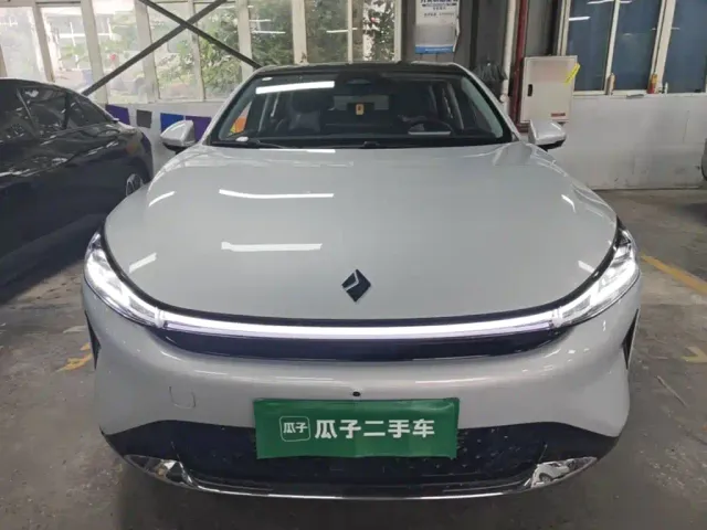 Baojun Xiangjing — Фото автомобиля 2