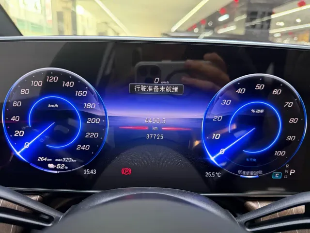 Mercedes-Benz EQE SUV — Фото автомобиля 21