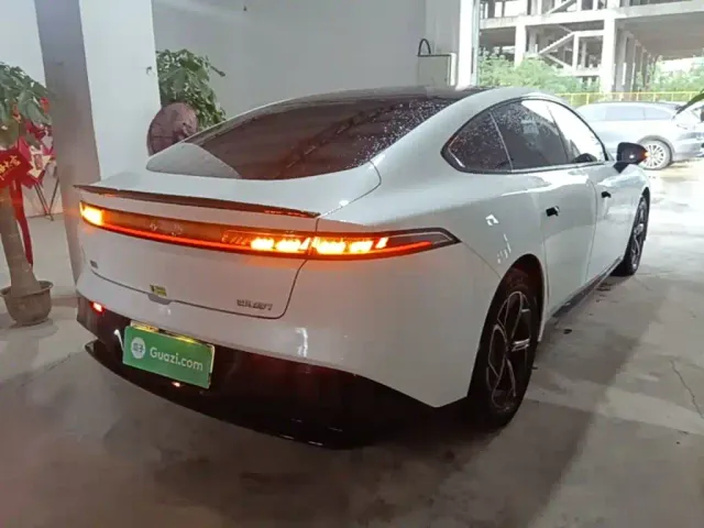 Dongfeng eπ 007 — Фото автомобиля 6
