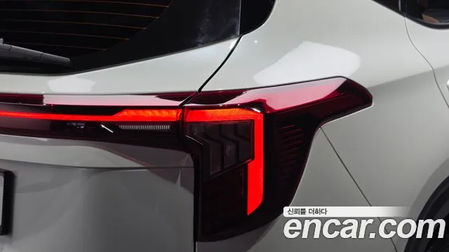 Kia Seltos New — Фото автомобиля 8
