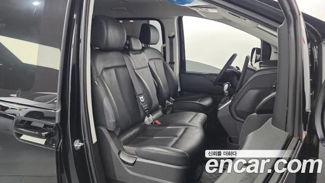 Hyundai Staria — Фото автомобиля 12