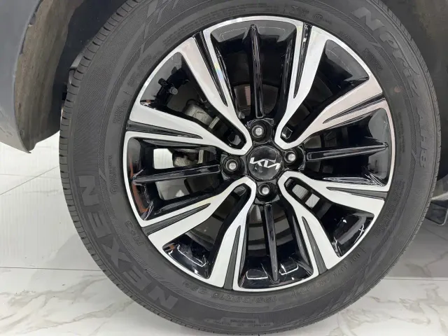 Kia KX1 — Фото автомобиля 25