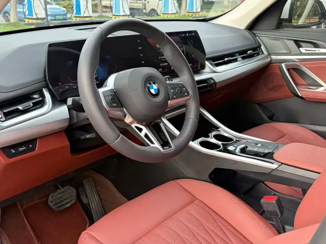 BMW BMW X1 2025 sDrive25Li M Sport Package — Фото автомобиля 7