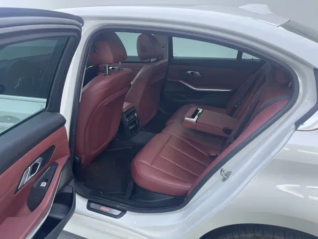 BMW i3 — Фото автомобиля 5