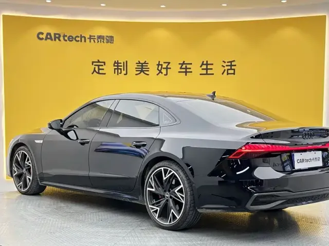 Audi A7L — Фото автомобиля 6