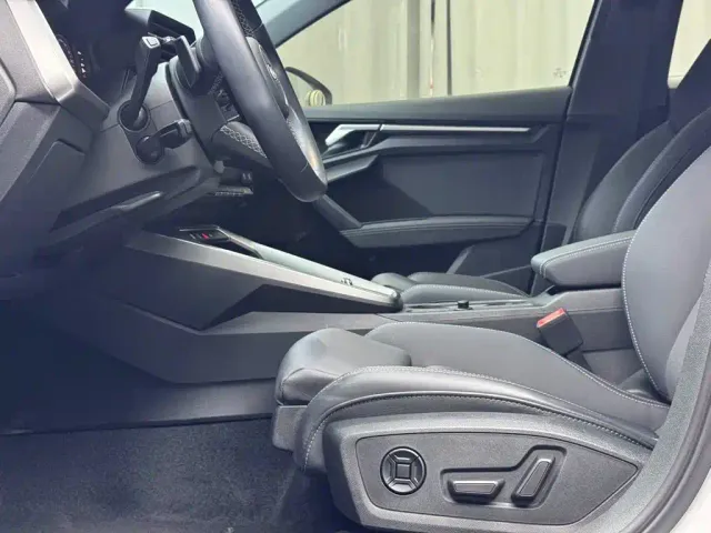 Audi A3 — Фото автомобиля 4