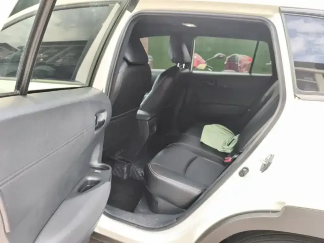 Toyota Frontlander 2026 2.0L Smart Hybrid Dual Engine Leading Edition — Фото автомобиля 14