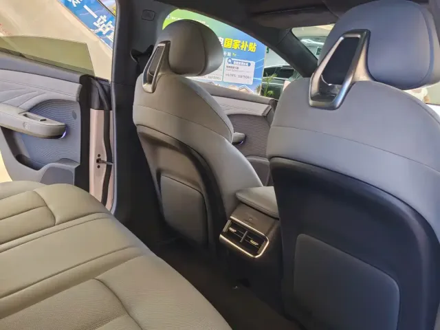 Nissan N7 — Фото автомобиля 20