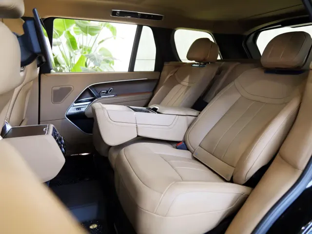 Land Rover Range Rover — Фото автомобиля 24