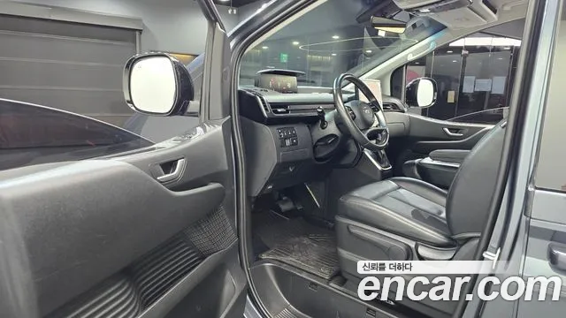 Hyundai Staria — Фото автомобиля 10