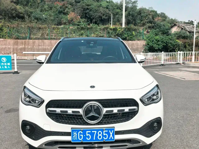 Mercedes-Benz GLA-Class — Фото автомобиля 2