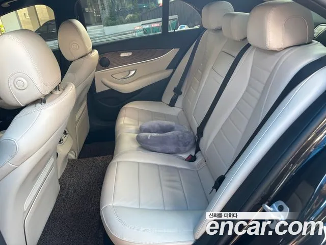 Mercedes-Benz E-Class W213 — Фото автомобиля 17