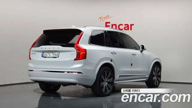 Volvo XC90 2nd Gen — Фото автомобиля 2