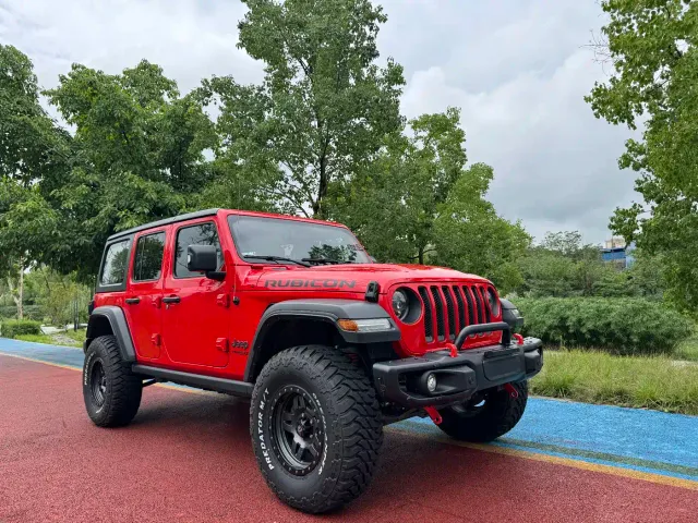 Jeep Wrangler — Фото автомобиля 3