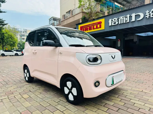 Фотография автомобиля — Wuling Hongguang Mini EV