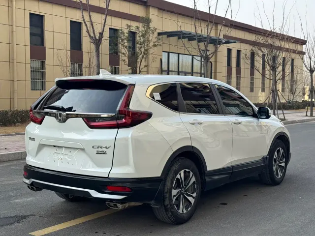 Honda CR-V — Фото автомобиля 9