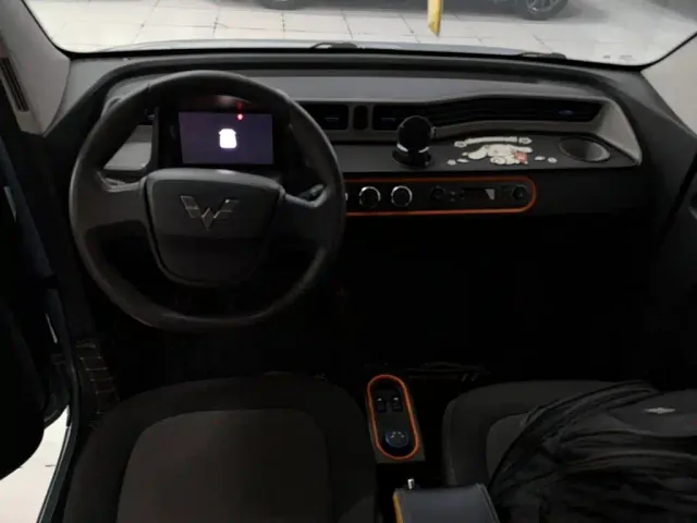 Wuling Hongguang Mini EV — Фото автомобиля 9
