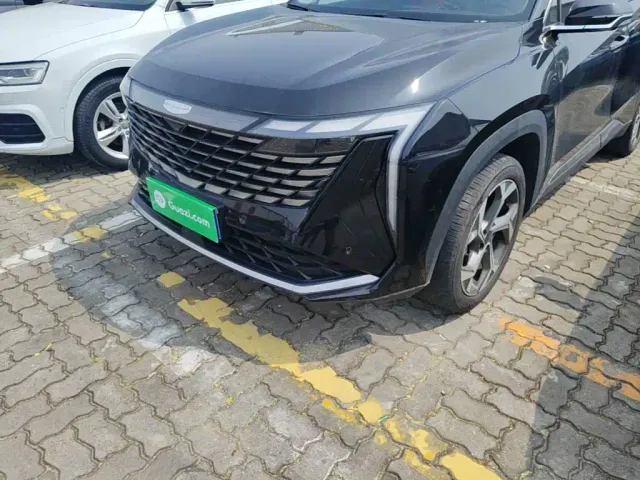 Geely Boyue L — Фото автомобиля 23