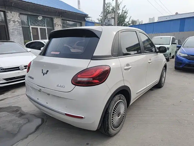 Wuling Bingo — Фото автомобиля 6