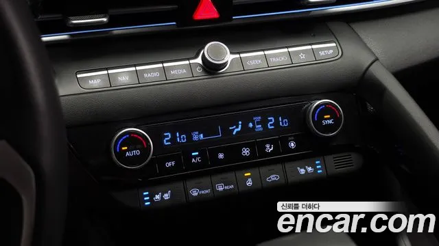 Hyundai Avante CN7 — Фото автомобиля 18