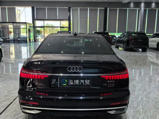 Audi A6L — Фото автомобиля 15