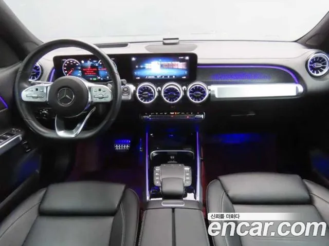 Mercedes-Benz EQB — Фото автомобиля 8