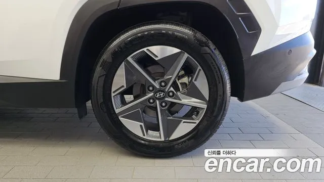 Hyundai Tucson NX4 — Фото автомобиля 6