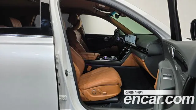 Genesis GV80 — Фото автомобиля 16